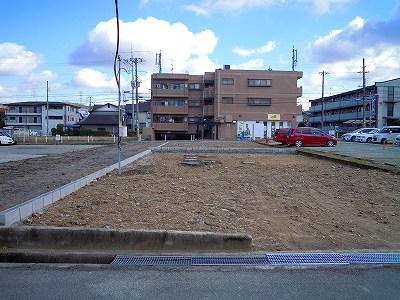 Local appearance photo. Local (12 May 2013) Shooting