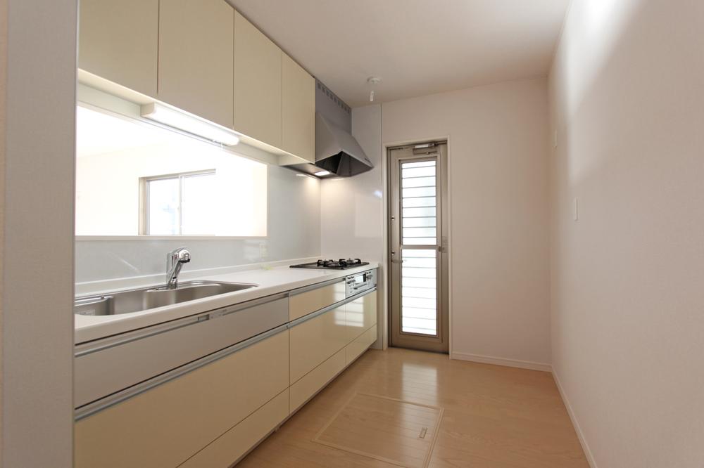 Kitchen. ◆ kitchen ◆