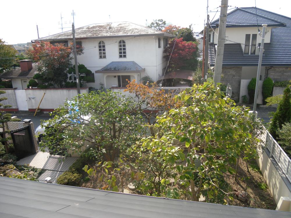 View photos from the dwelling unit