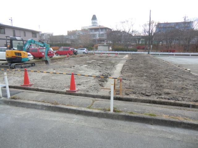 Local appearance photo. Local (12 May 2013) Shooting