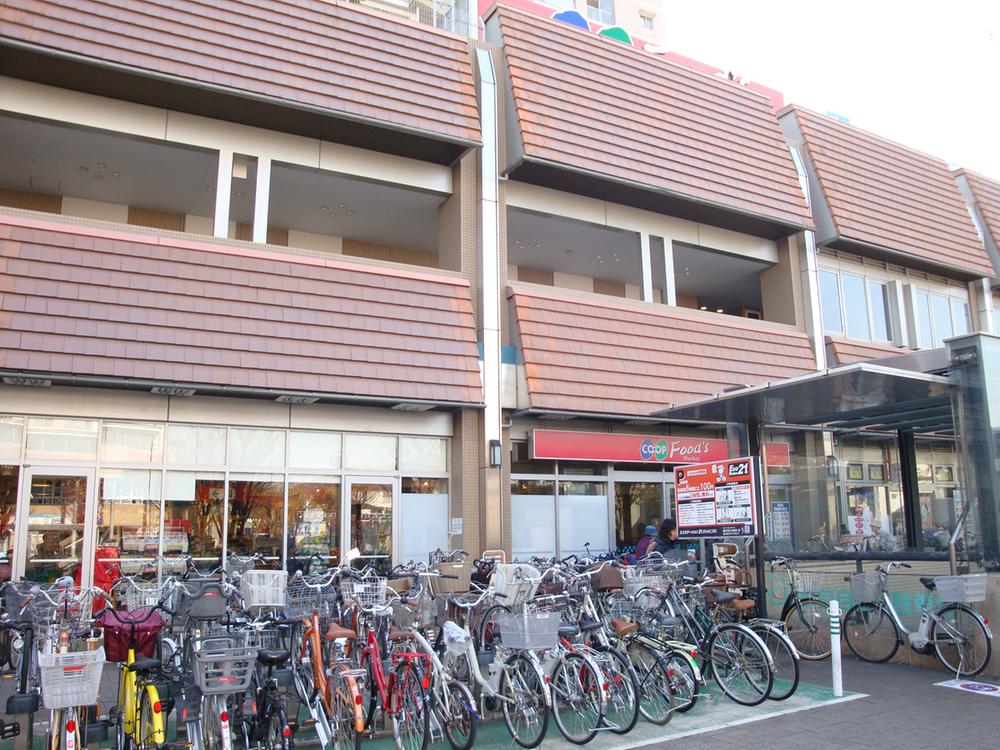 Shopping centre. Sarara from Incheon 160m