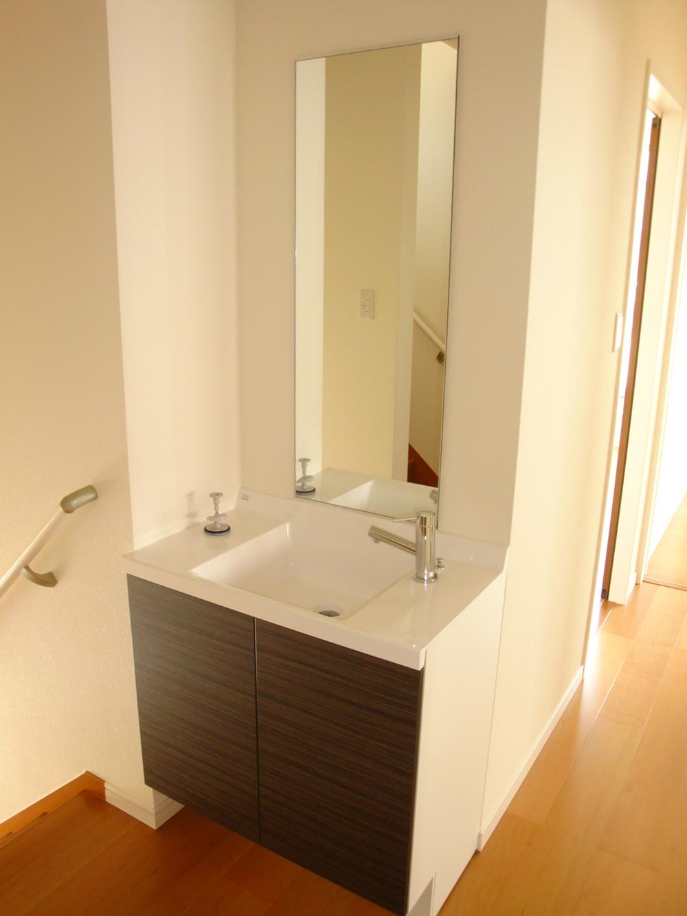 Wash basin, toilet. 2nd floor washbasins