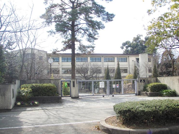 Other. Kabutoryou junior high school Walk about 17 minutes