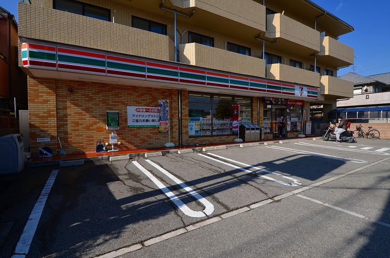 Convenience store. 326m to Seven-Eleven Nishinomiya Noto-cho shop