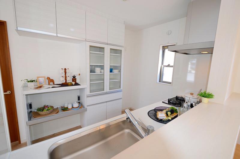 Kitchen. Indoor (September 2013) Shooting