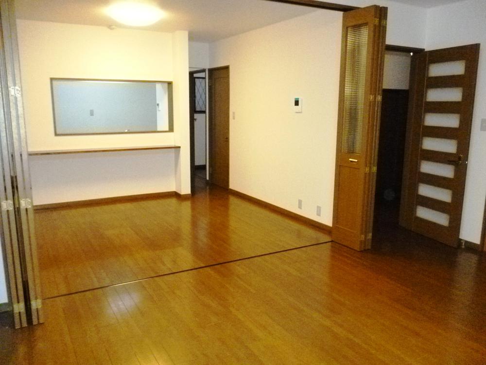 Living. Indoor (January 2014) Shooting