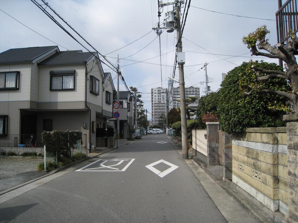 Local appearance photo. Local (September 2013) is shooting the building inside and outside very clean your. I'd love to, Please see!