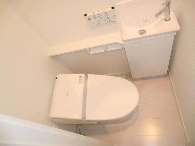 Other Equipment. Local photos (toilet)
