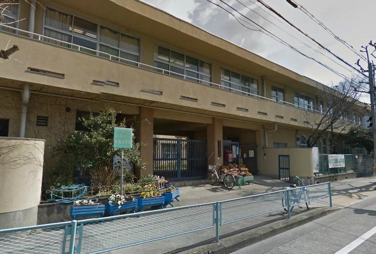 Primary school. 373m to Nishinomiya Municipal spring breeze elementary school