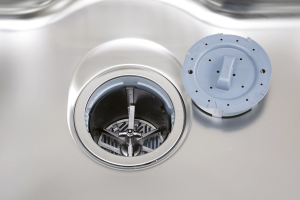 Kitchen.  [Disposer] Installing a disposer that can easily handle the garbage to be worried about. Since the ground in a drainage port, The amount and effort will reduce out garbage (same specifications ※ Can not be garbage and use can not be part processing detergent is also available)
