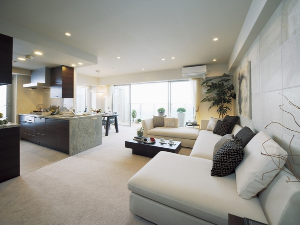 Building structure. Living-dining ( ※ 1) so as to be incorporating the benefits of residential building layout of the southeast center in the lives of everyday, The living has been adopted by the center open sash (except for some type)