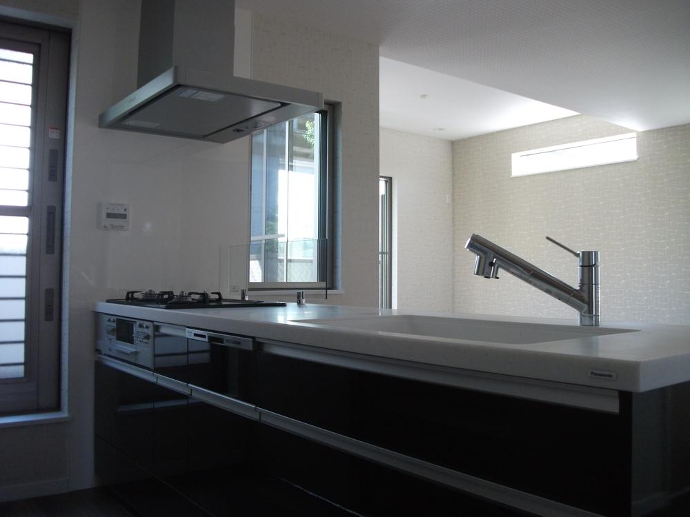 Kitchen.  ◆ kitchen