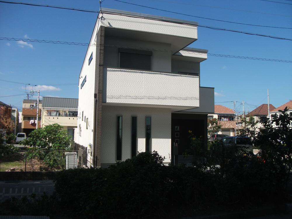 Local appearance photo.  ◆ appearance