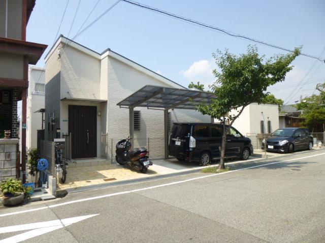 Local photos, including front road