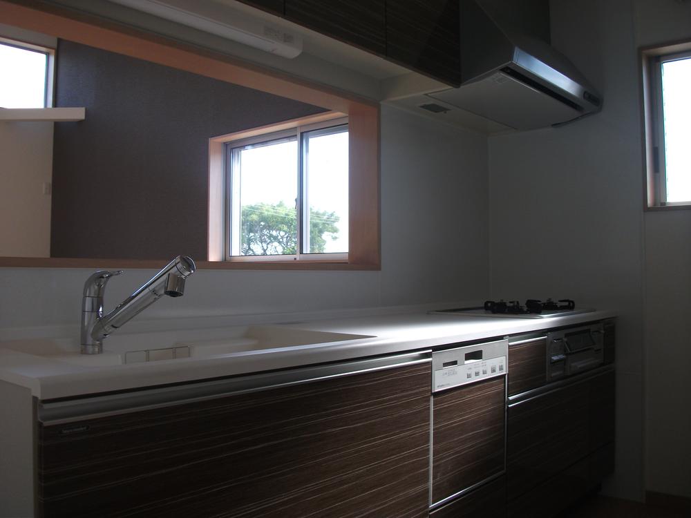 Kitchen.  ◆ kitchen