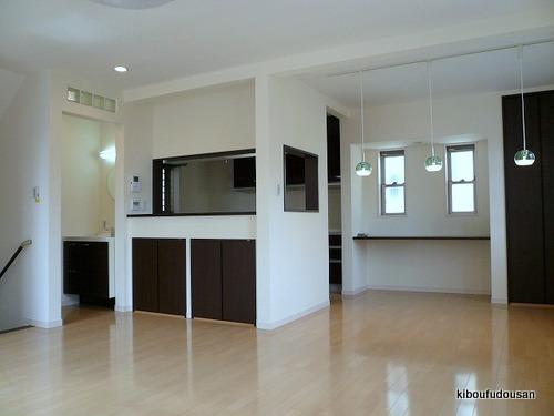 Same specifications photos (living)