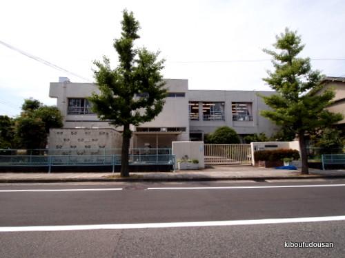 kindergarten ・ Nursery. 236m to Nishinomiya Municipal spring breeze kindergarten