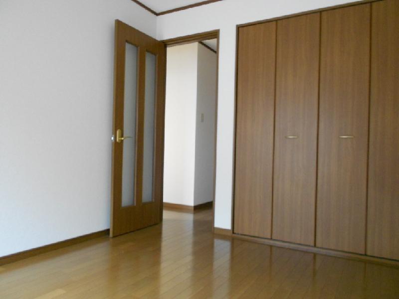 Other room space. Western style room