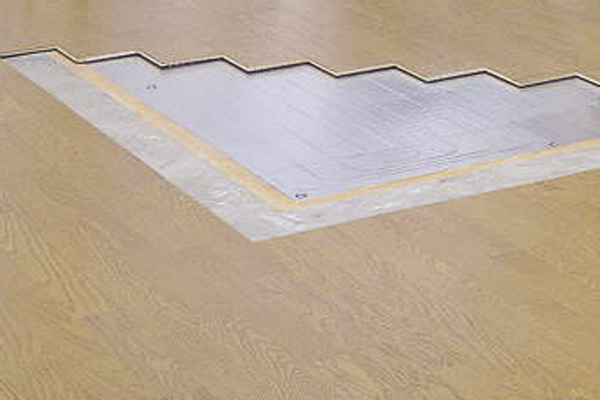 Living.  [Gas hot water floor heating "nook"] By me gas hot-water floor heating to bring a pleasant warmth of Zukansokunetsu "nook" is, Almost no operating noise, Since the wind is also less likely to occur, which wound up the dust, Keep a comfortable indoor environment (same specifications)