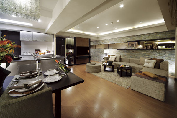 Living.  [living ・ dining] Spacious living family spend comfortably. Large sofa is also a size that can be laid out with a clear ( ※ )