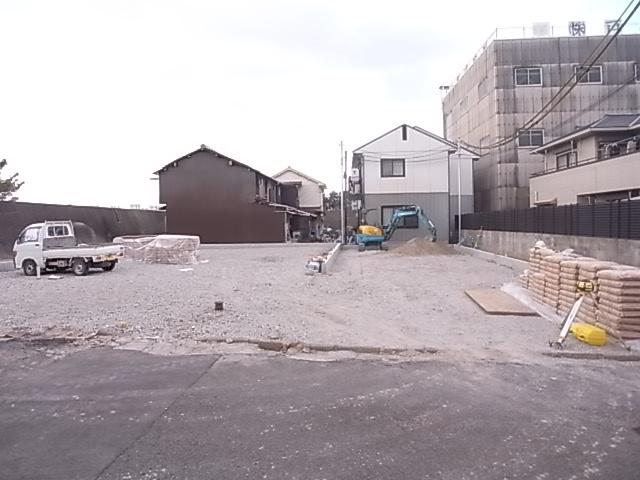 Local appearance photo. Local Photos