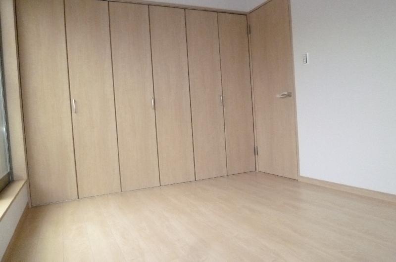 Non-living room. Indoor (June 2013) Shooting