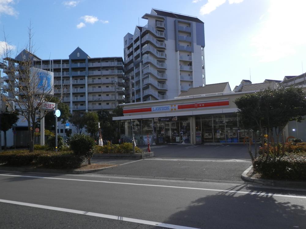 Convenience store. STORE100 563m to Nishinomiya Uedanaka the town shop