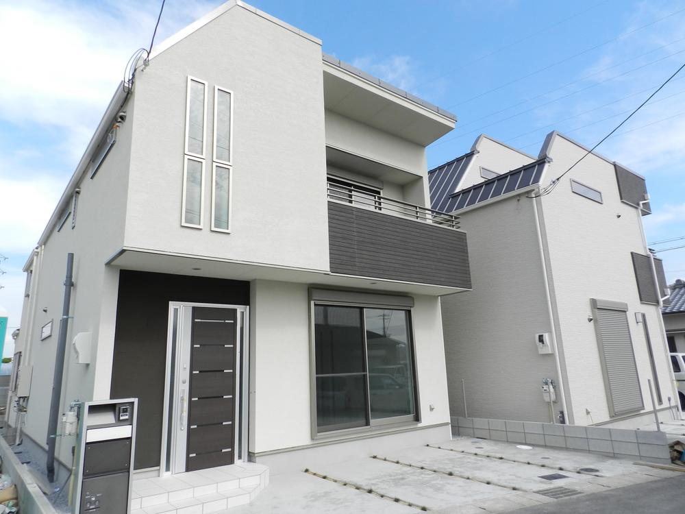 Same specifications photos (appearance). The company construction case