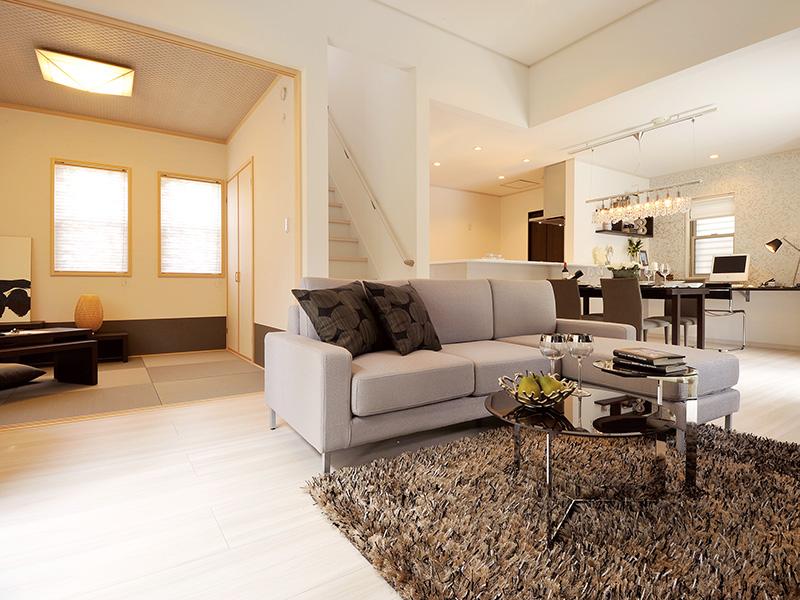 Building plan example (introspection photo). Building plan example (model house)