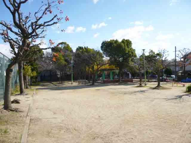 park. 5m to Sanwa park