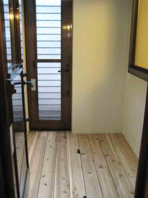 Non-living room. Wood deck (12 May 2013) Shooting