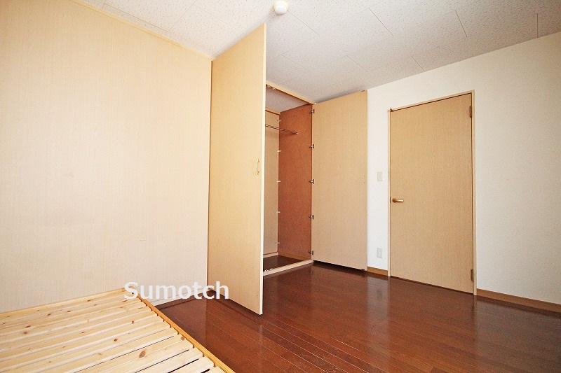 Receipt. Same type of image is a photo.