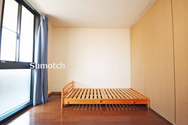 Living and room. Same type of image is a photo.