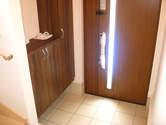 Entrance. Indoor (12 May 2013) Shooting No. 1 destination