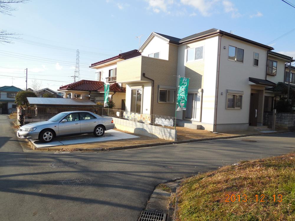 Local appearance photo. Parking 3 units can be! !