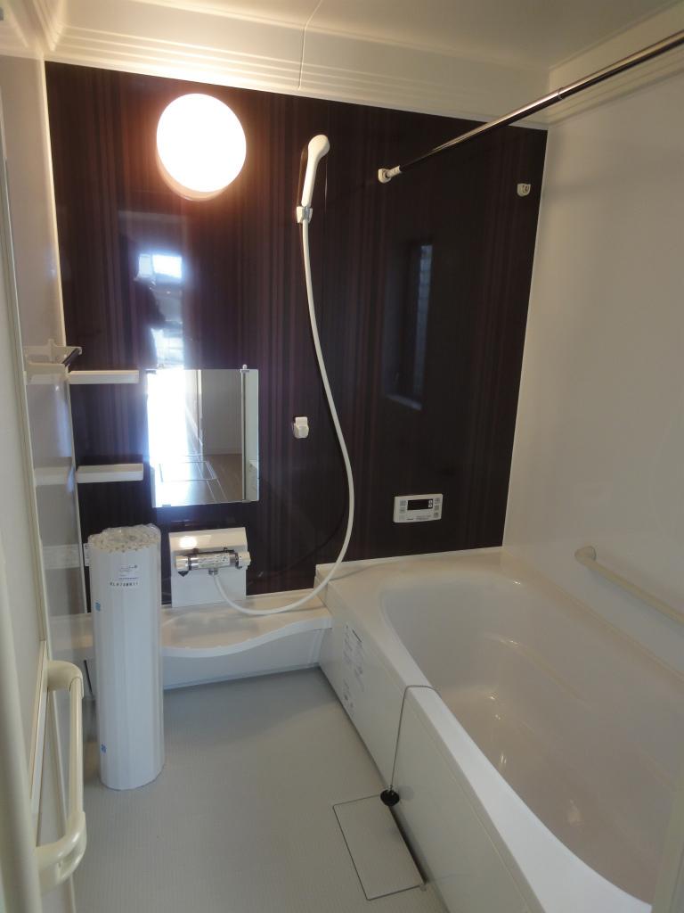 Same specifications photos (Other introspection). The company example of construction (another site is)