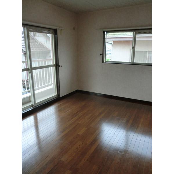 Other room space. Western-style 7 Pledge