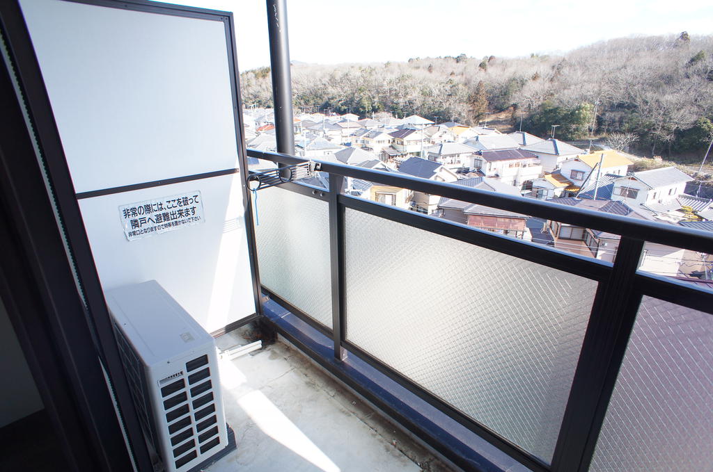 Living and room. It is the spread of the veranda ~ !