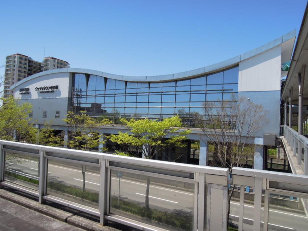 station. Woody Town Chūō Station to 1360m