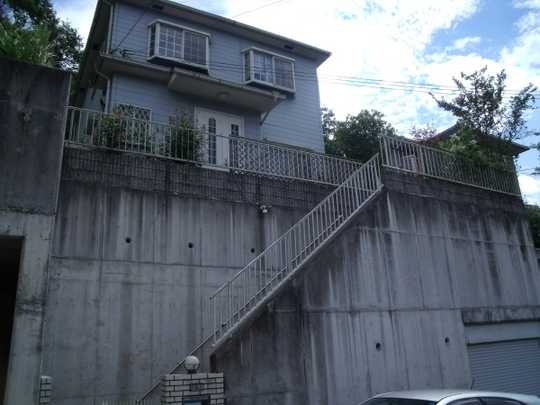 Local appearance photo. Exterior (1)