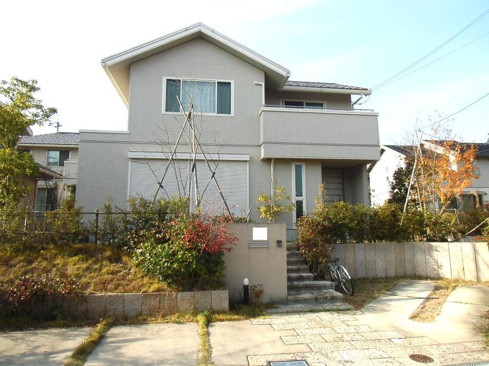 Local appearance photo. Local (11 May 2013) Shooting