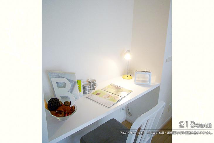 Non-living room.  [218 No. land] [218 No. land introspection] 2013 April shooting  ※ Furniture in the photos ・ Such as furniture are not included in the price. 