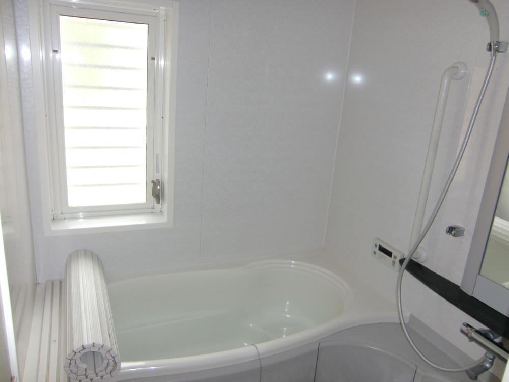 Bathroom. Room (August 2013) Shooting