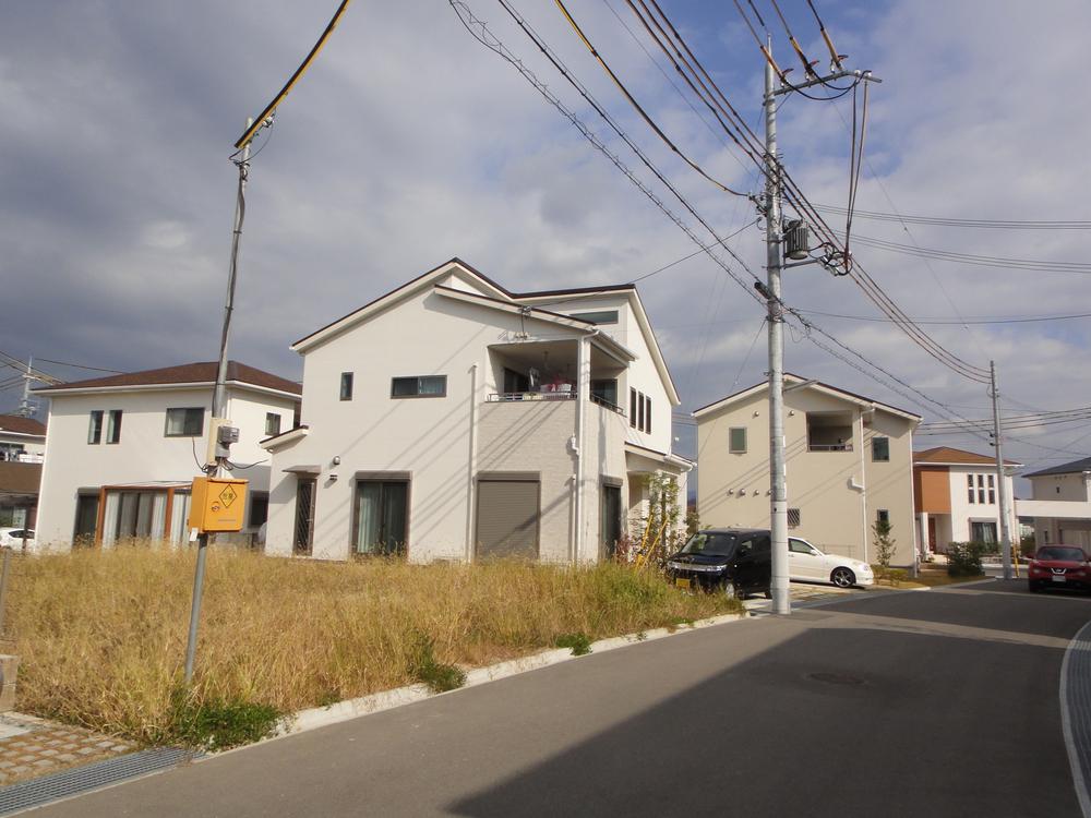 Local photos, including front road