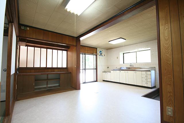 Living. Main house State of living