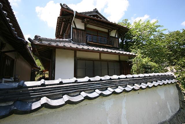 Other local. barn State of the east