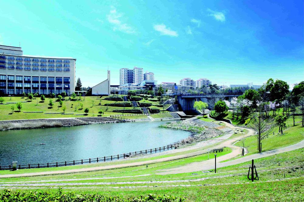 park. 300m to Pinggu River green space