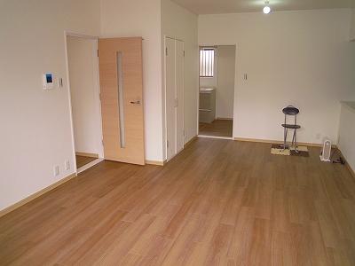 Living. Local (12 May 2013) Shooting