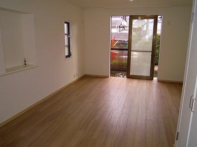 Living. Local (12 May 2013) Shooting