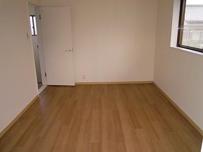 Non-living room. Local (12 May 2013) Shooting